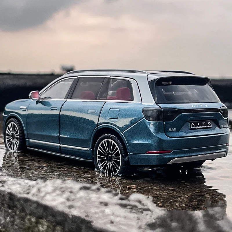 

1:24 AITO M9 SUV Alloy New Energy Car Model Diecasts Metal Charging Vehicles Car Model Simulation Sound and Light Kids Toys Gift