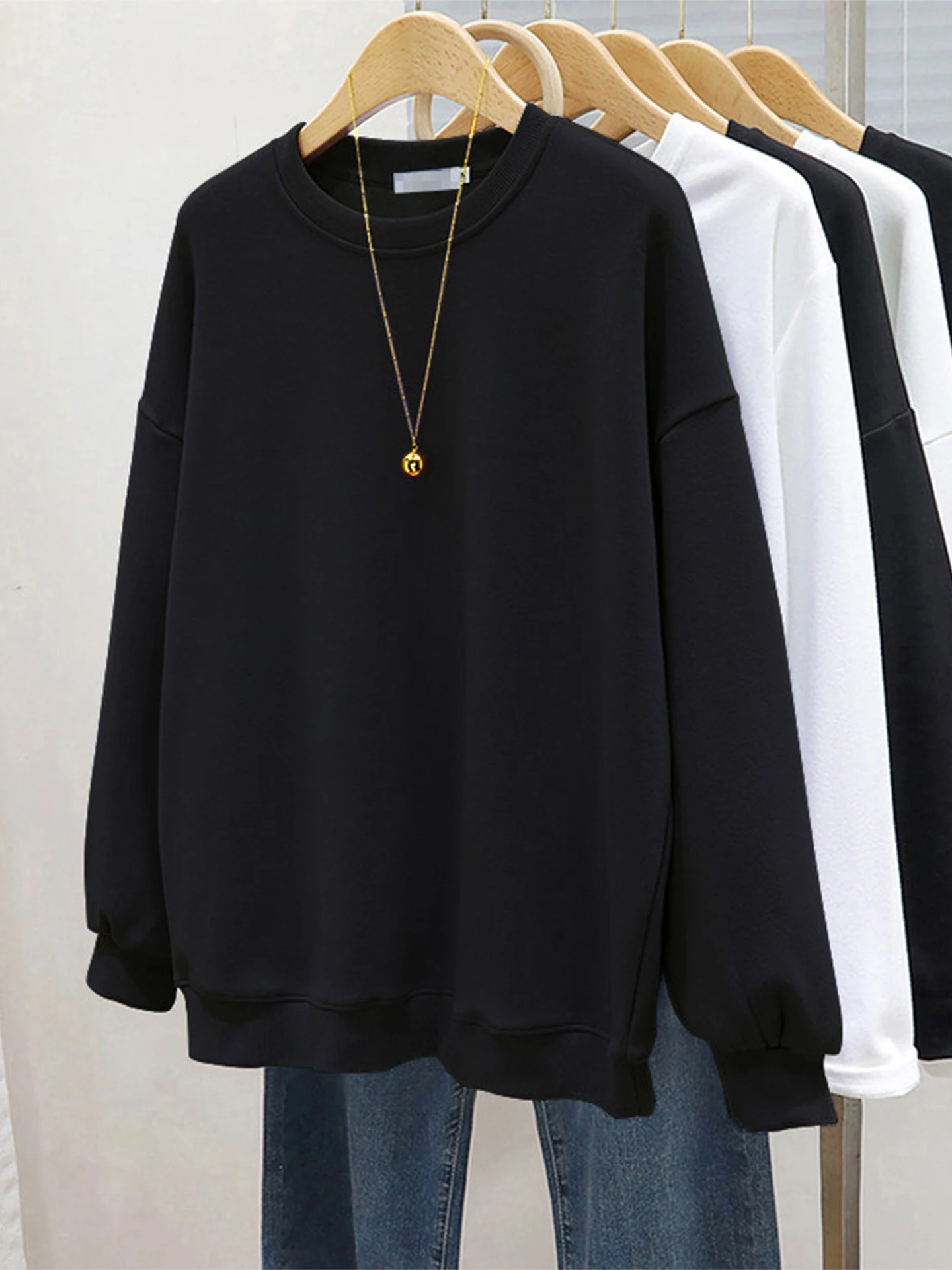 

Women's Loose Fit Fleece Lined Hoodie Long Sleeve round Neck Sweatshirt mid Length Thin Style Autumn Winter Casual Top