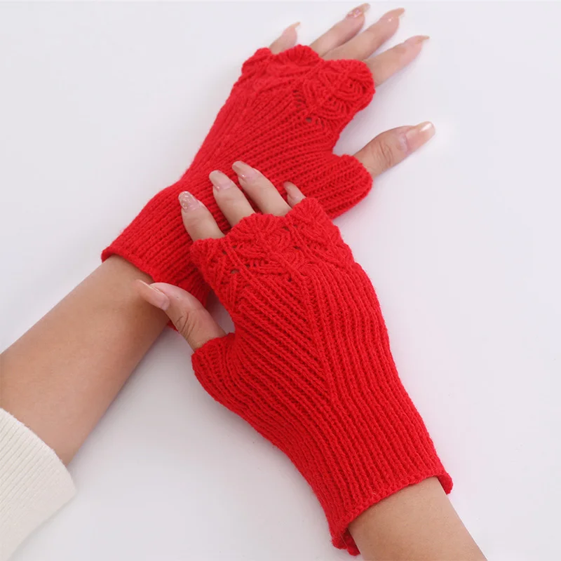 

Women's Twisted Needle Knitted Gloves Short Arm Warm Fingerless Gloves Winter Thick Wool Half Finger Sleeve Gloves