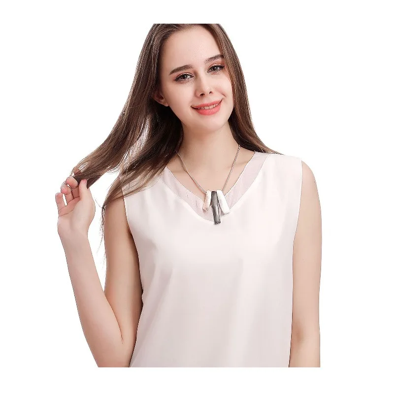 

Special for Foreign Trade Popular Women's Collarbone Chain Personalized Jewelry Retro Simple Jewelry Short Necklace