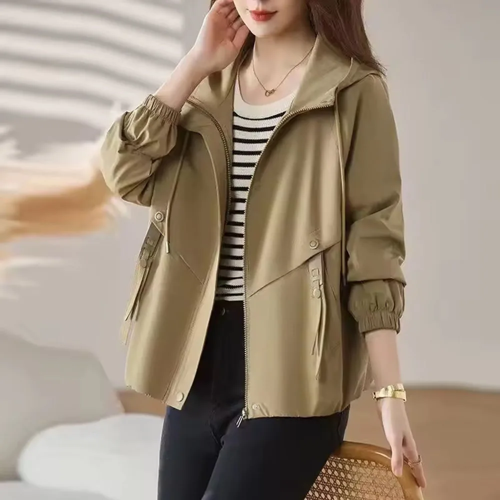 

2026 Autumn Winter New Plus Velvet Thick Windbreaker Jacket Female Fashion Coat Temperament Short Outwear Loose Joker Overwear