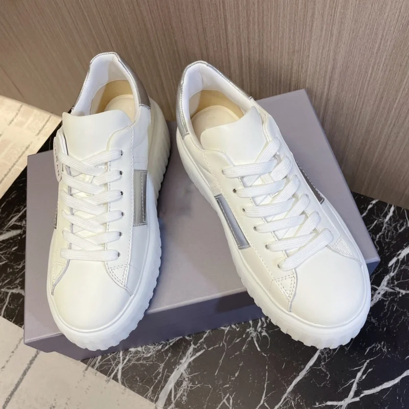 

Couple's genuine leather sports biscuit shoes with cushioning and comfort, casual thick soled shoes, small white shoes