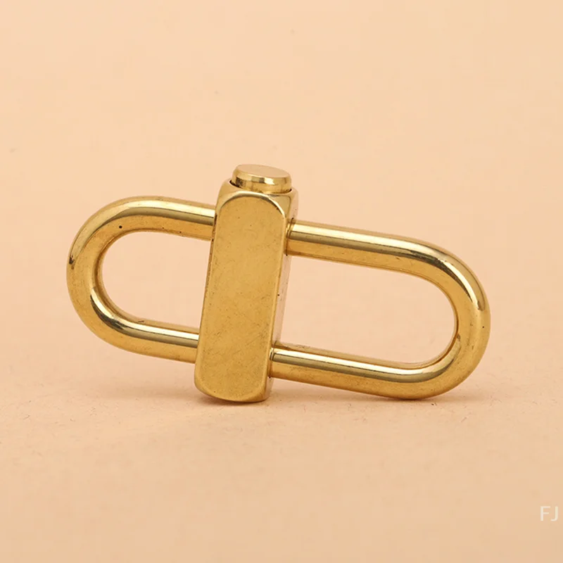[YU]Brass Keychain Anti-oxidation Anti-rust Decorative Brass Lock Clip Key Chain for Girl