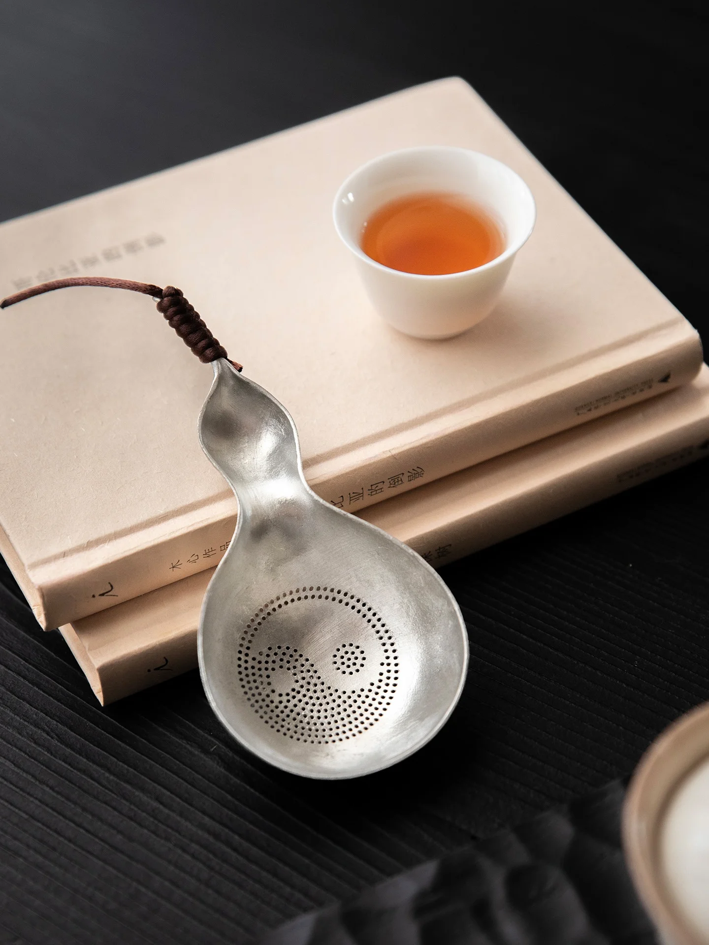 Chinese Zen Gourd Pure Tin Tea Strainer Relief Lucky Carp Tea Pouring Gongfu Tea Filtering Tool Accessories Tea Table Office ...