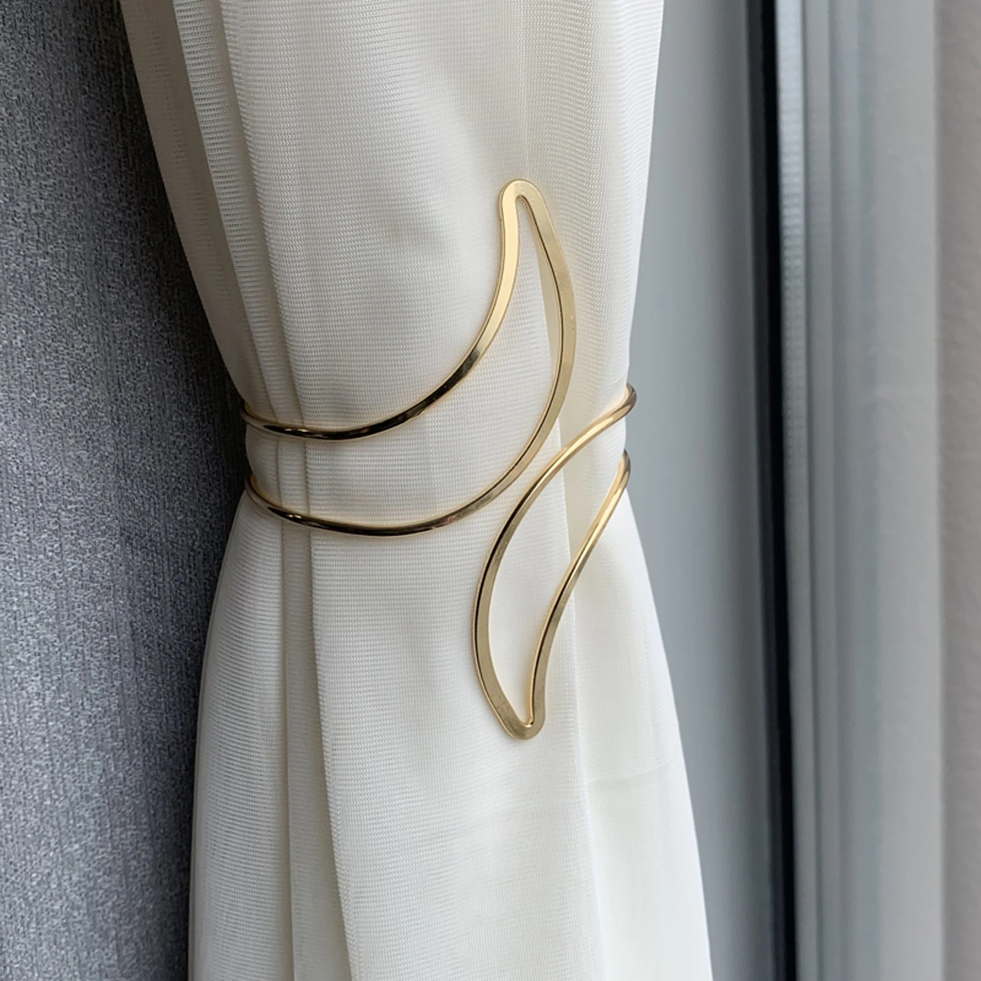 

2pcs Curtain Tie Backs Silver Moon Buckle Drapery Holder Clip For Home Office Window Curtain Tassel Macrame Tiebacks Clamp