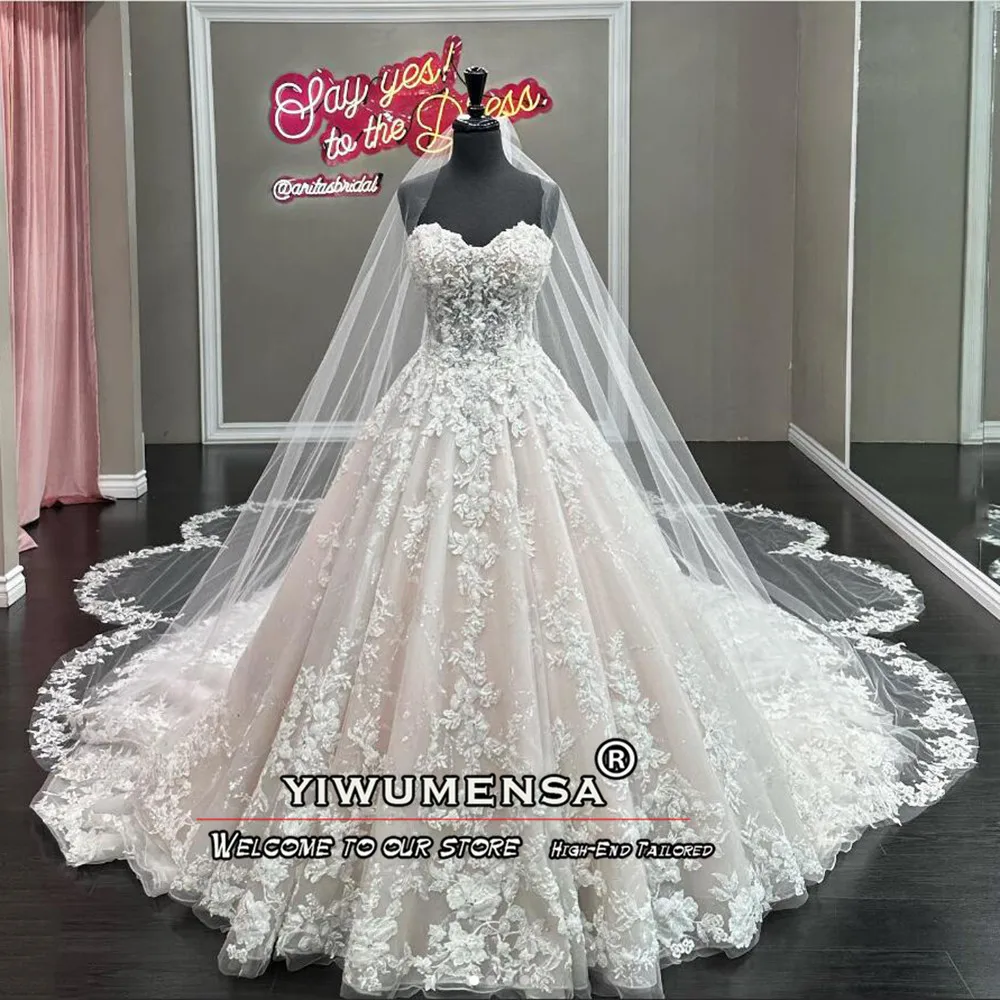 

Luxury Bride Marriage Wedding Dresses Strapless Appliques Beading A Line Bridal Gowns Sparkling Custom Made Women Party Clothing