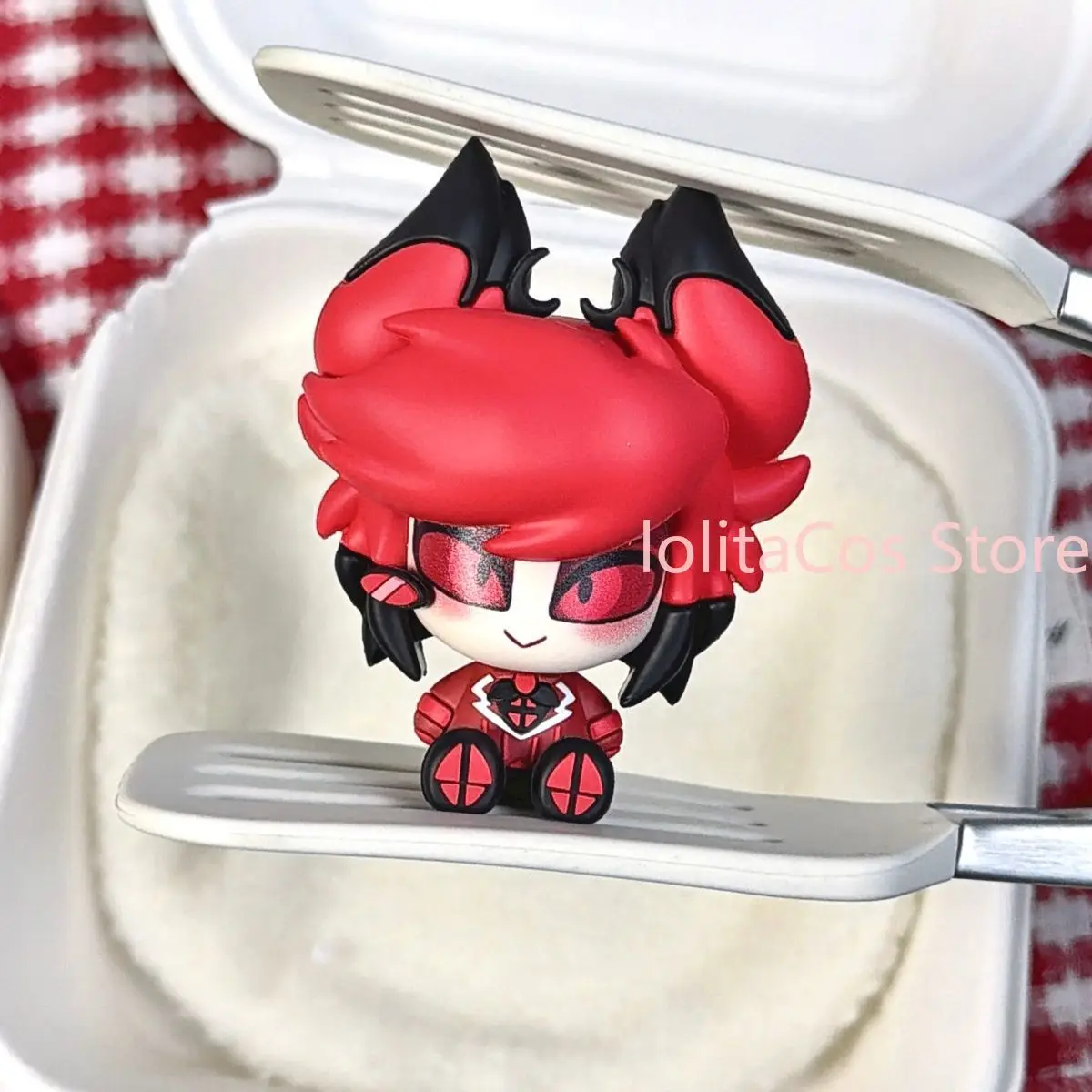 

7cm Hazbin Hotel Alastor Anime Q-version Figurine Desktop Ornament Room Decor Kawaii Pvc Display Figure Birthday Gift Cosplay