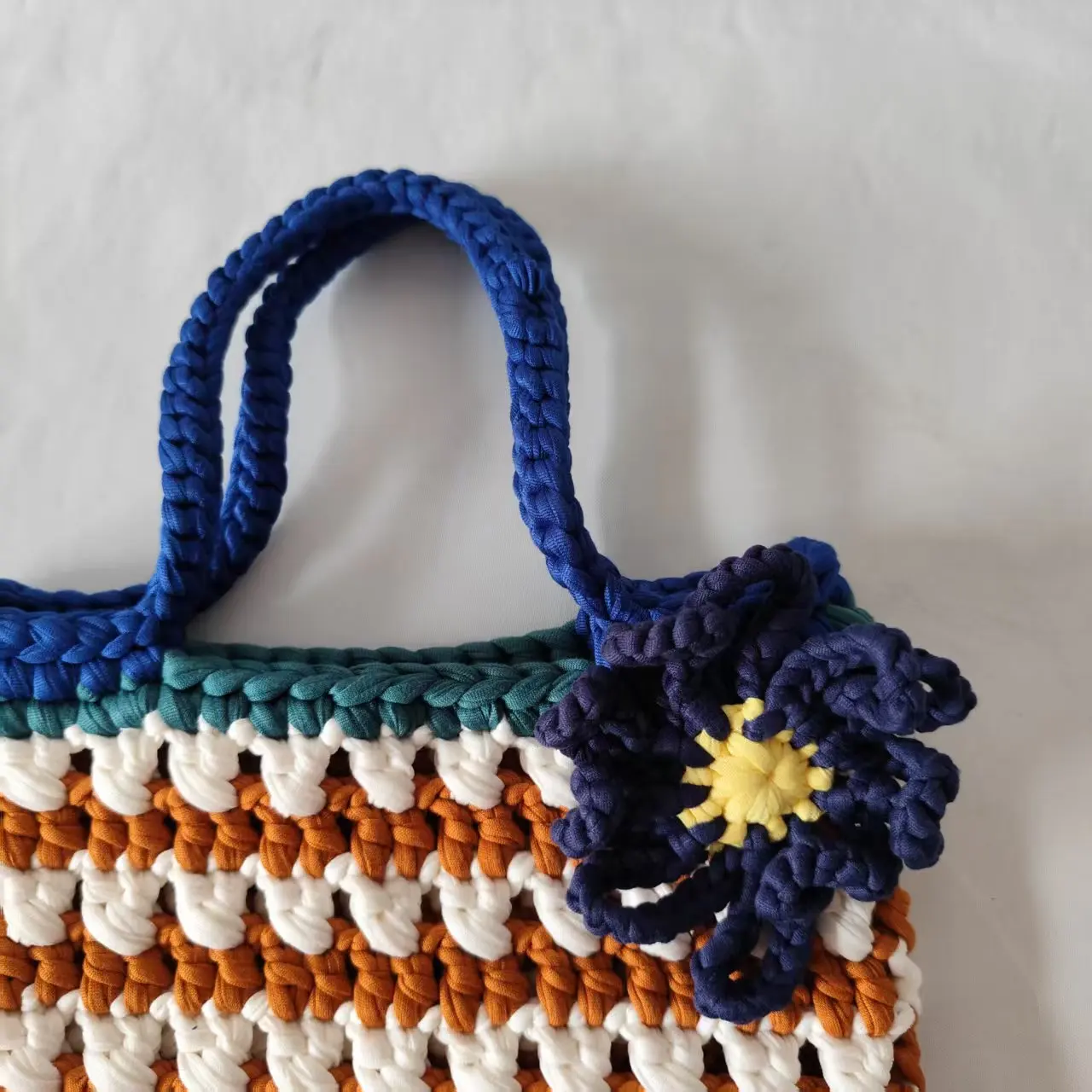 Yiwu Yingzi Handmade Crochet Tote Bag, Striped Woven Handbag with Floral Applique, Boho Women's Shoulder Bag