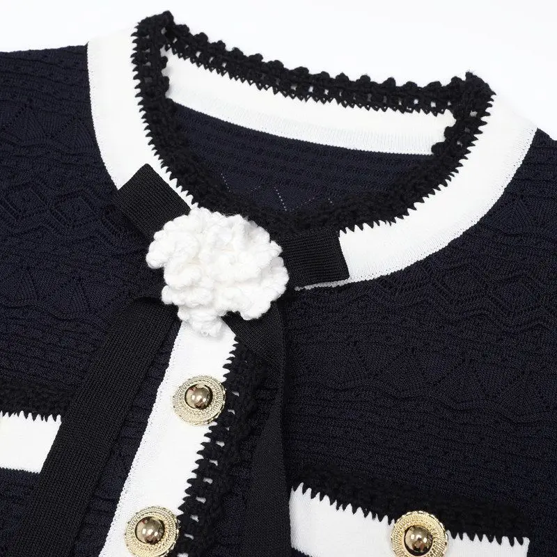 Elegant Pearl Detail Slim Fit Short Sleeve T-Shirt Knitted Summer New Style Women's Fashion Classic Top Quality Yarn Fiber