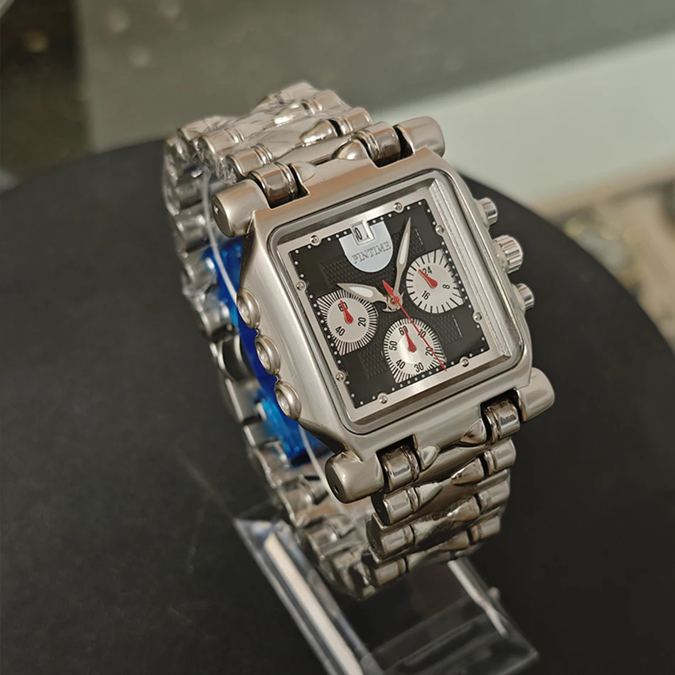 ساعة كوارتز مربعة جديدة مع قرص كبير مقاوم للماء مع عقارب مضيئة وحركة كرونوغراف رياضية عصرية للرجال