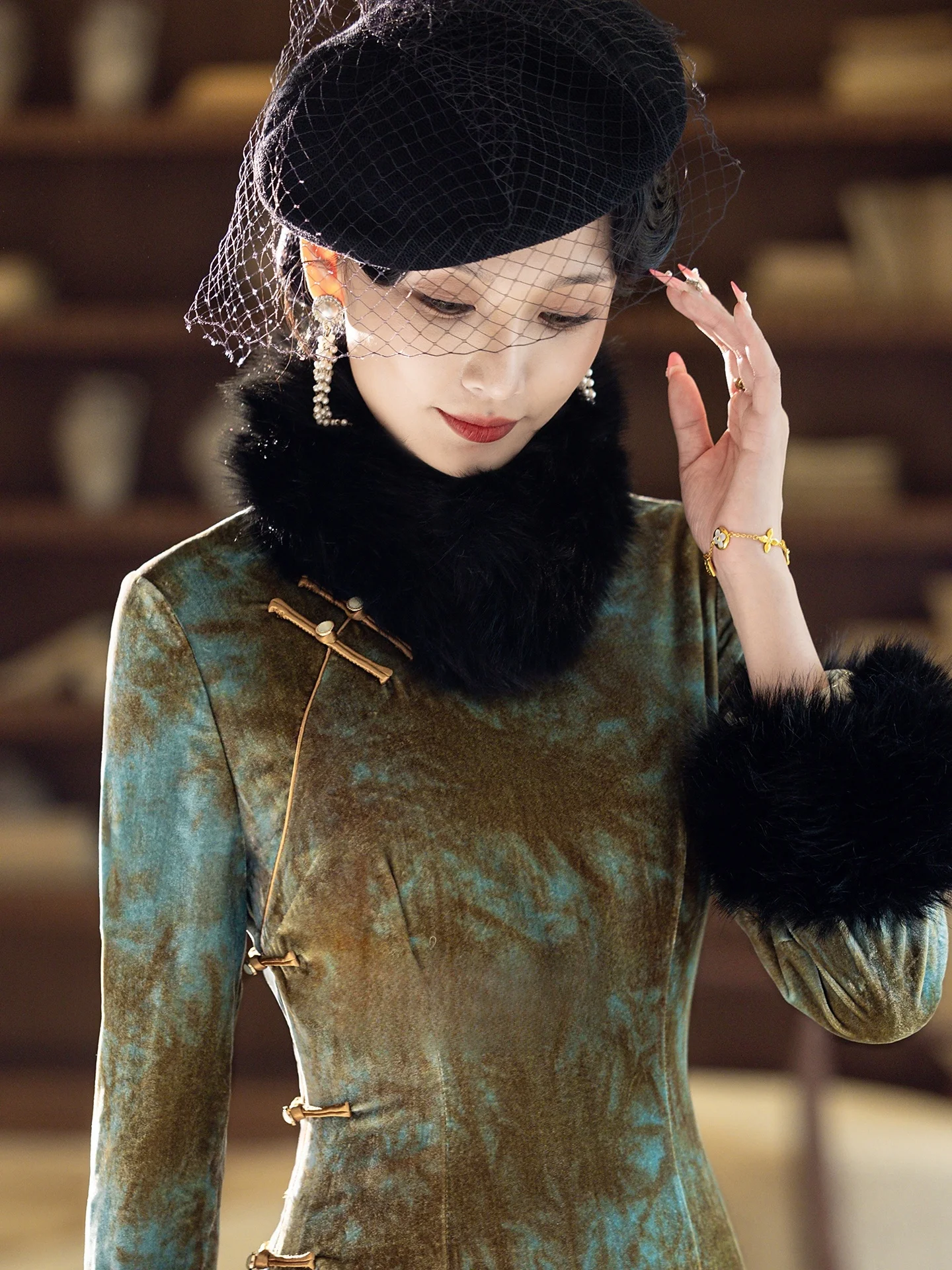 Echarpe-en-fausse-fourrure-vintage-a-motif-floral-col-en-fausse-fourrure-a-grandes-boules-pour-usage-quotidien-garantie-chaleur-style-long-et-elegant-longueur-midi