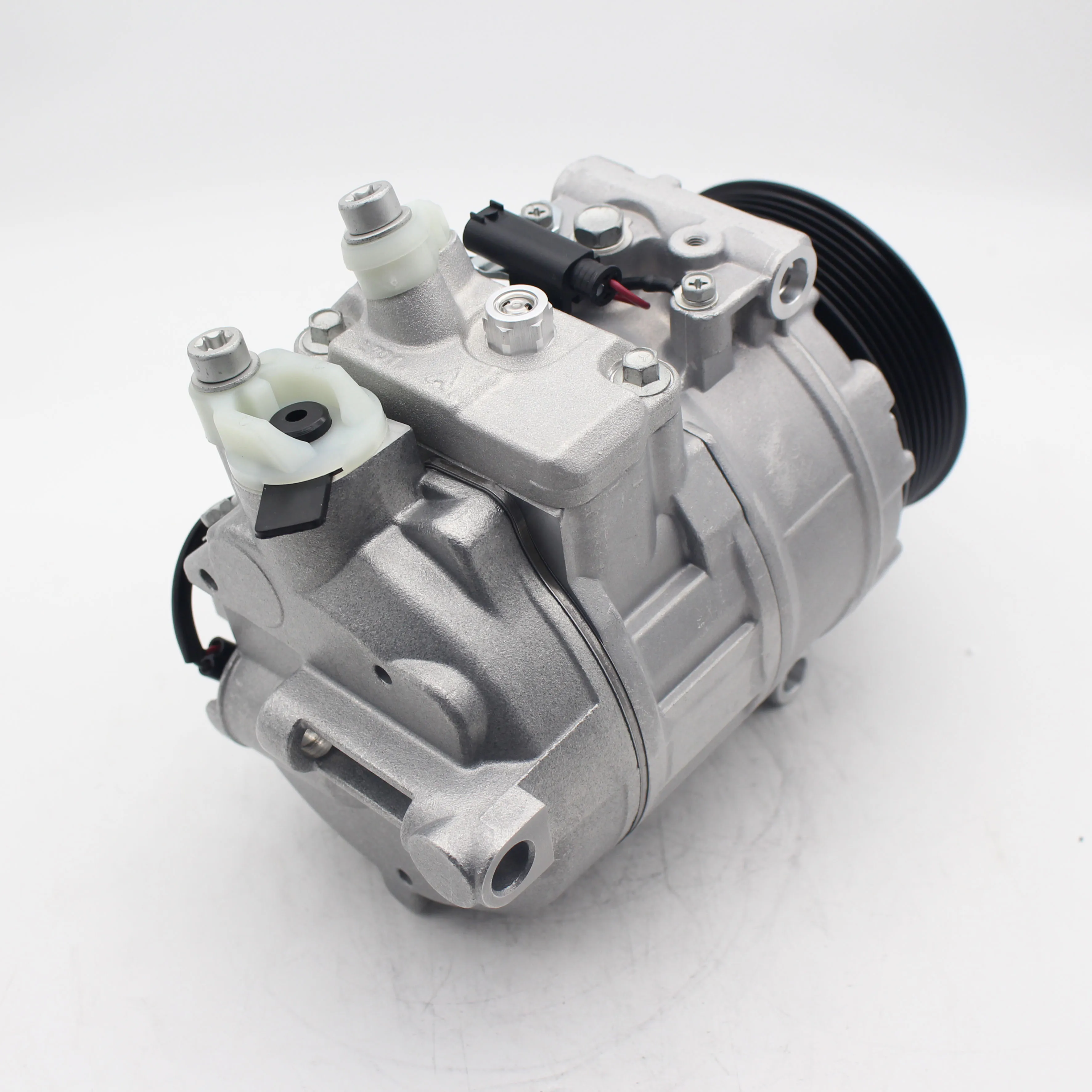 ขายร้อนใหม่ A0008309800 A160 230 011 Air Conditioner ยานยนต์ Ac คอมเพรสเซอร์!