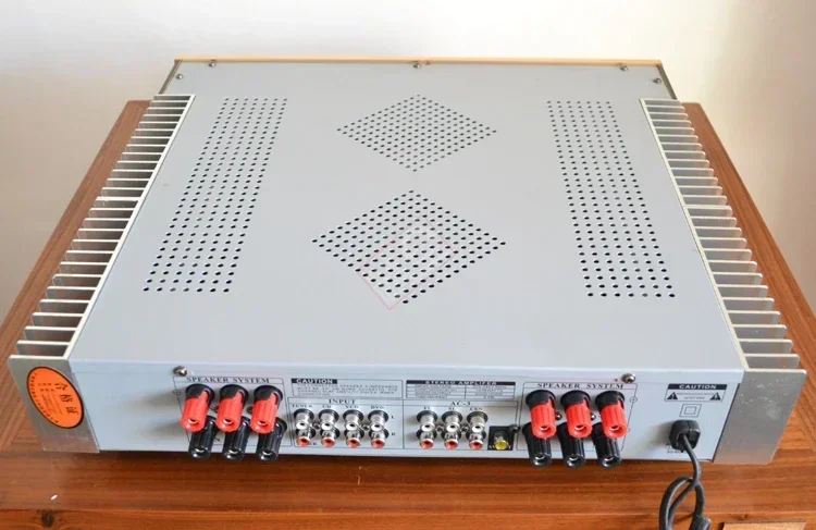 حمى 6 قناة مكبر للصوت (8 لأنبوب الطاقة الكبير 100 واط * 5 + 200 واط) 5.1 قناة المنزلية hifi AV مكبر كهربائي P-805