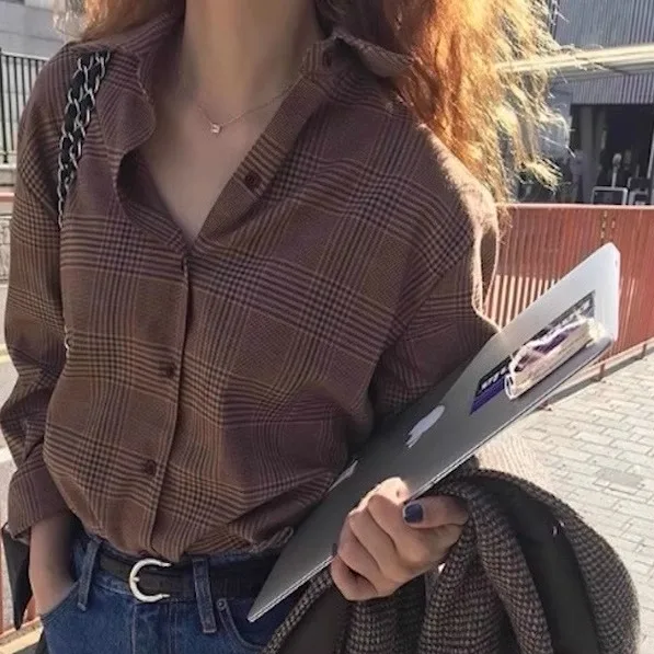 

Sienne Vintage Plaid Loose Casual Long Sve irt Autumn 2025 New Sle Women's Comfortable Breathable Faion Top