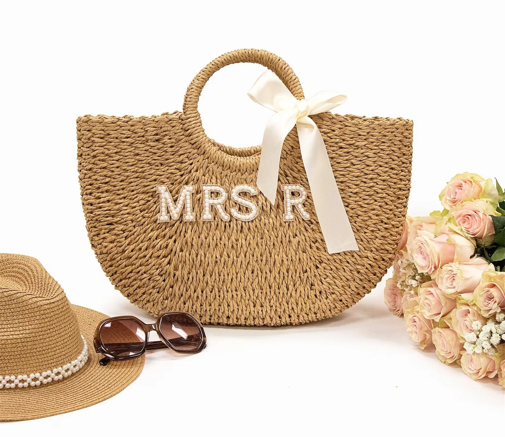 Customized straw bags,Mrs Custom Beach Bag, Personalized straw basket, bridal shower bag, Custom beach bag,straw tote, Custom ba