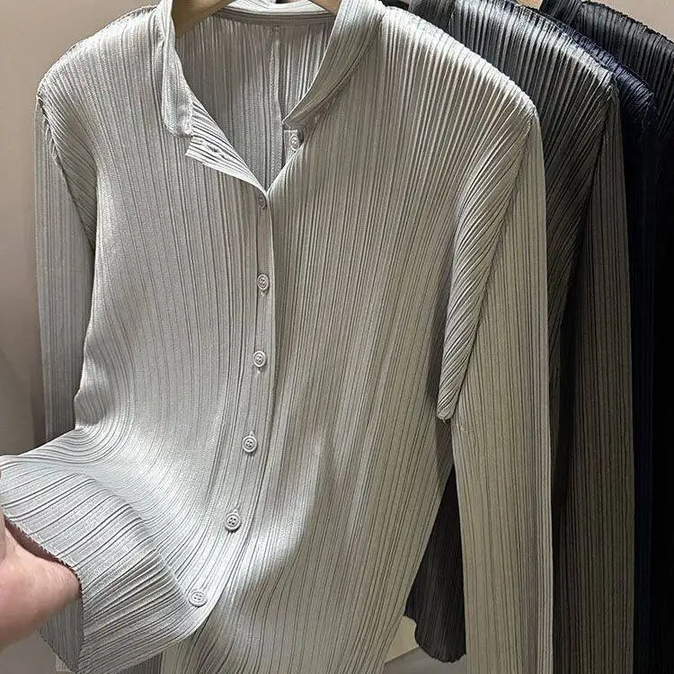 2026 new drape pleated premium new pleated long-sleeved solid color shirt stand-up collar shirt is thin