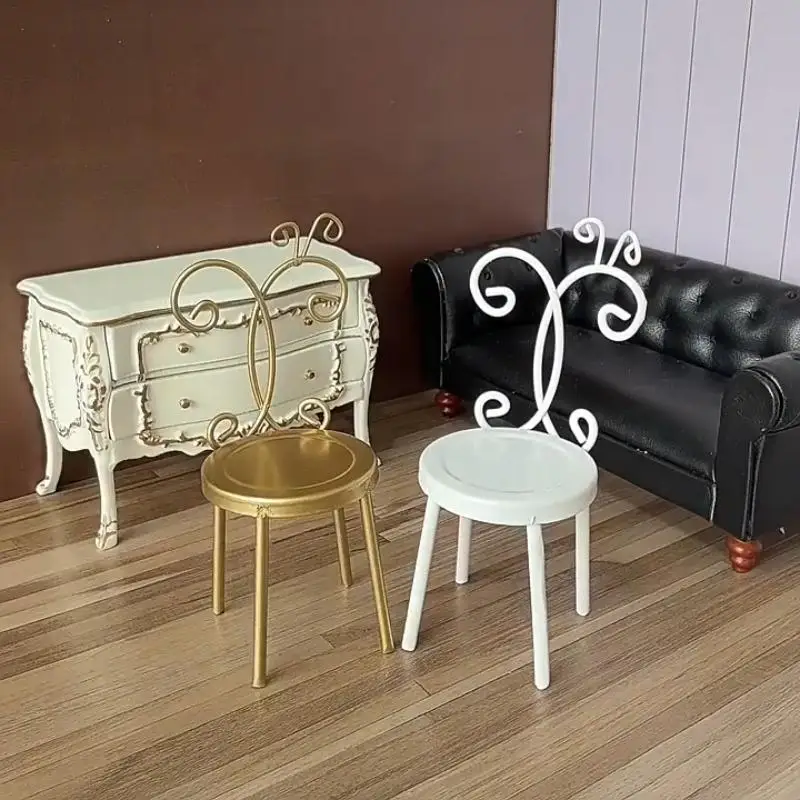 1:12 Poppenhuis Miniatuur Pop Accessoires Ijzeren Rug Stoel Meubels Thuis Model Decor Speelgoed Poppenhuis Accessoires