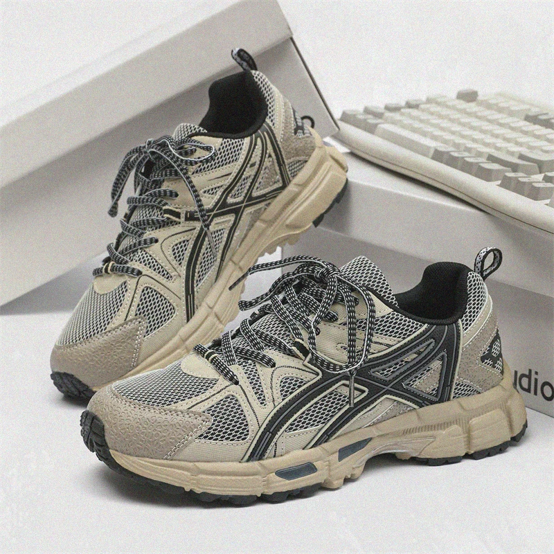 

Trendy Men's Running oes Breathable Me Spor Casual Youth Dad Sneakers Flat Heel round Toe Rubber Outsole Pure Color