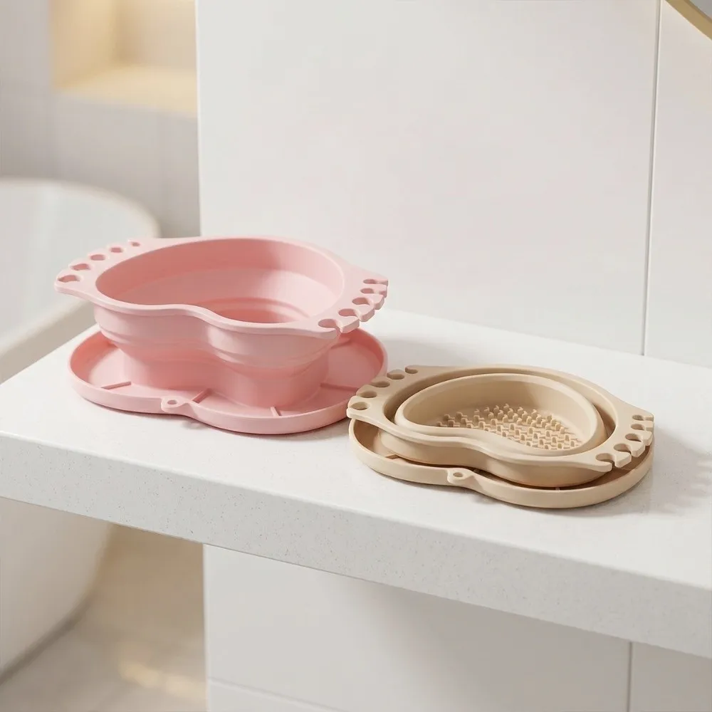 Collapsible Silicone Makeup & Artist Brush Cleaner with Textured Base Thickened Drying Rack & Storage Tray Heart-Shaped