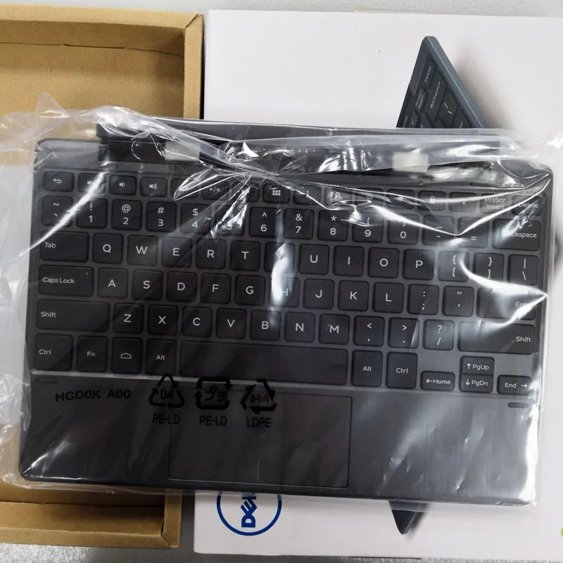 

Расширительная клавиатура для планшета DELL Venue 10 5000 Series 5050