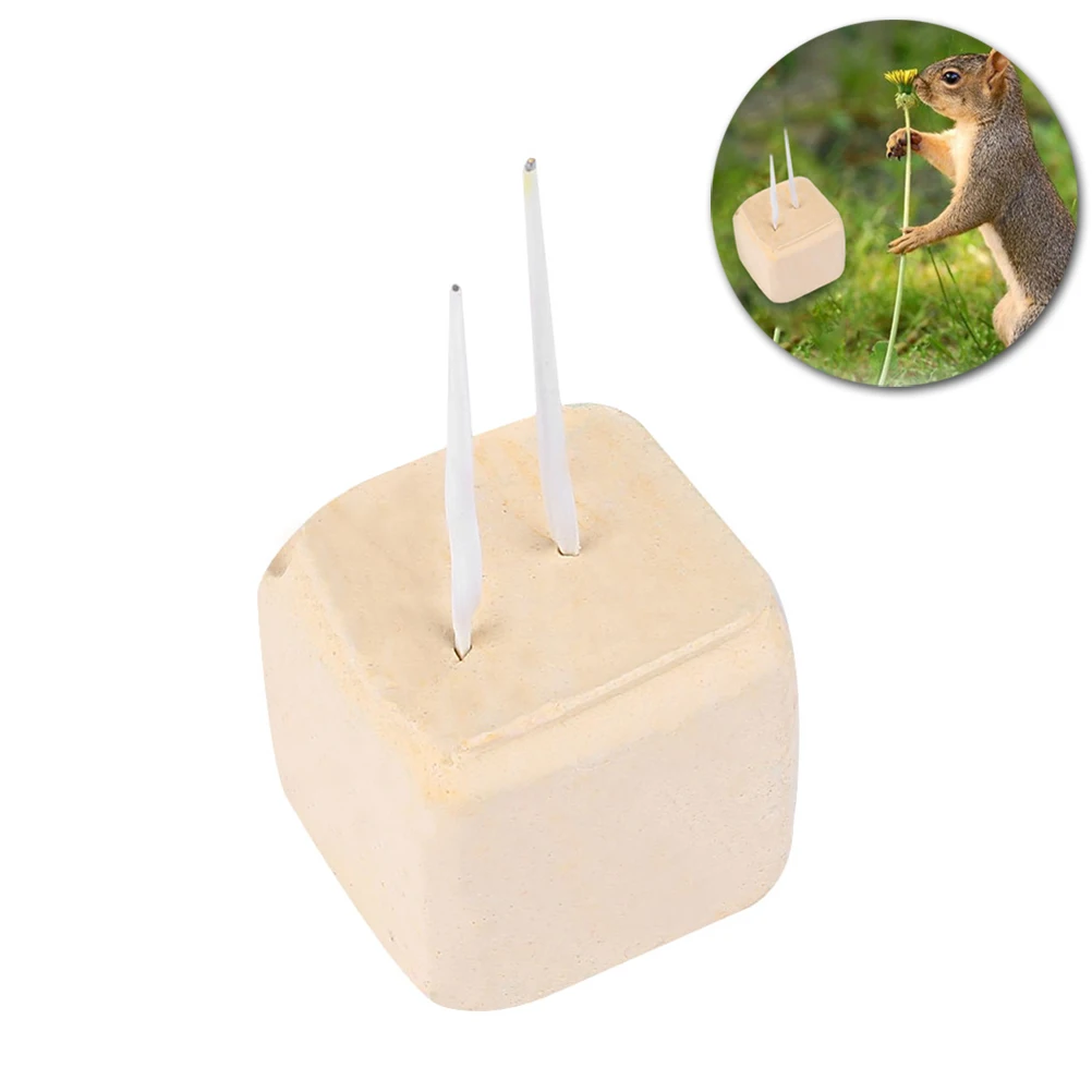 

Calcium Milk Teeth Grinder Mineral Stone Chew Toys for Hamster Rabbit Cage Squirrels Chinchillas Guinea Pigs Pet Supplies