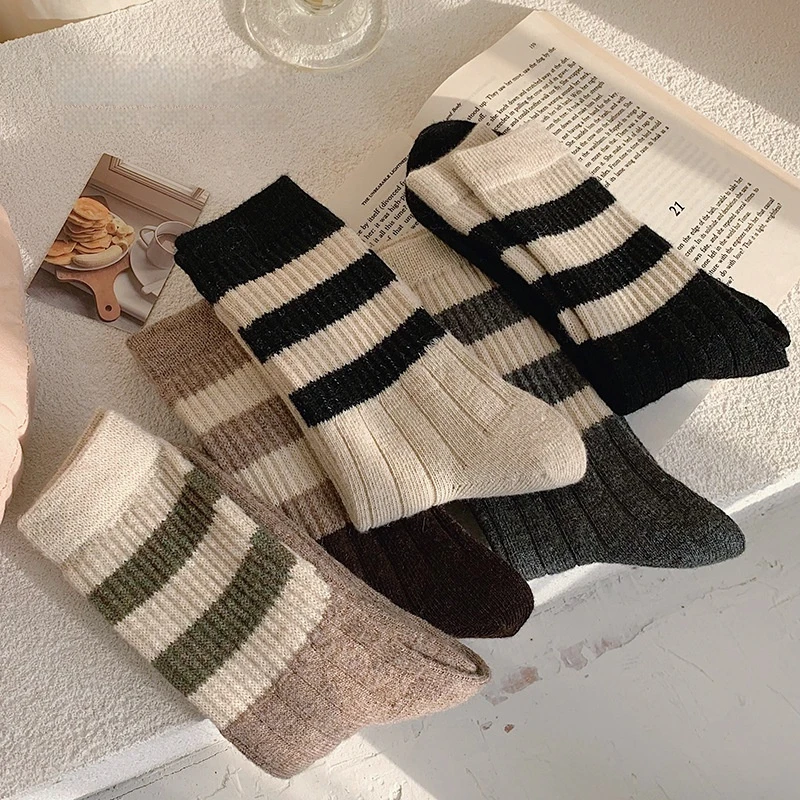 10 Pair Cotton Cashmere Mid-calf Socks Women Korean Style Thickened Thermal Insulation Retro Wool Long Socks Autumn Winter