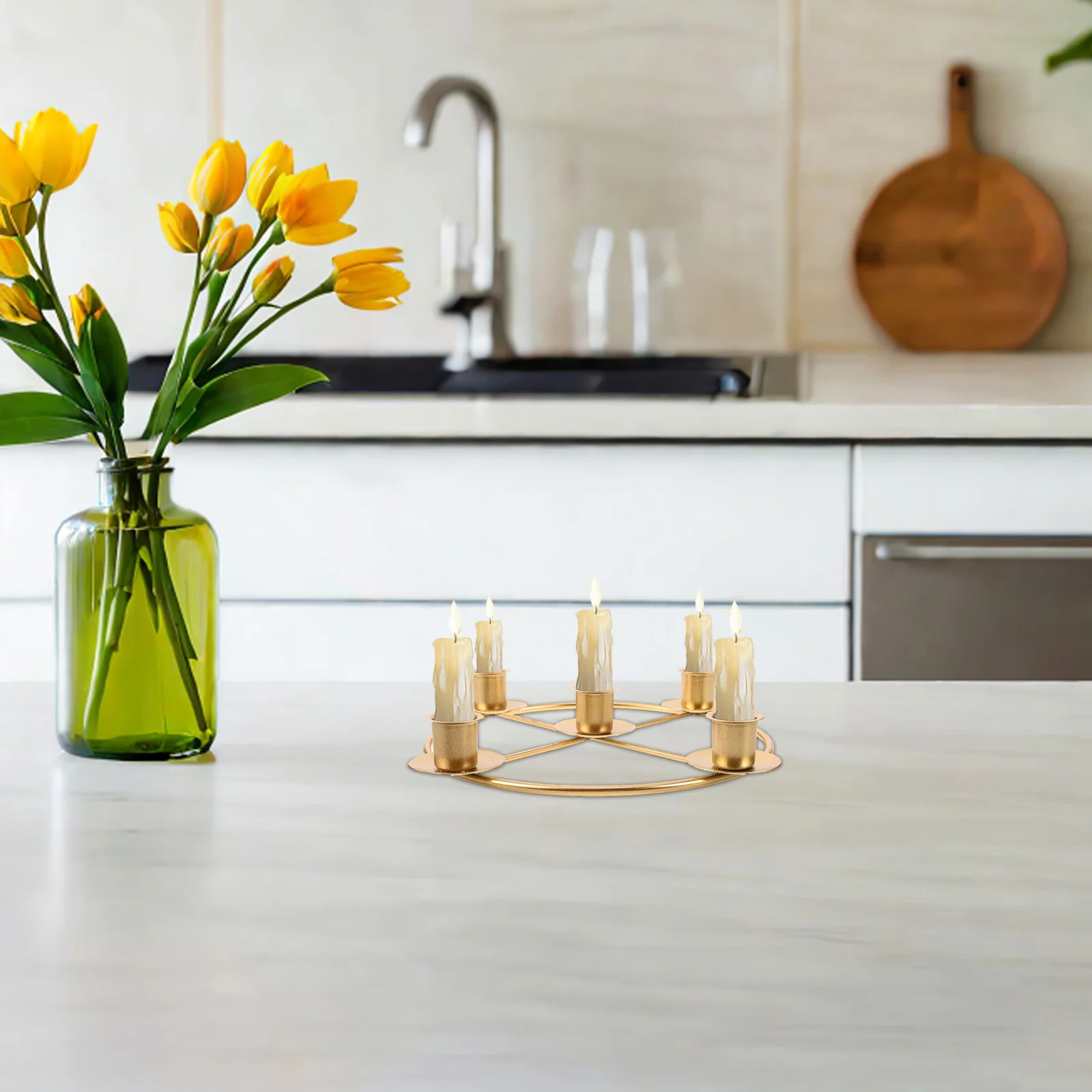 

Metal Candelabra Candlestick Holder 5- Gold Dining Table Centerpiece Ring for Christmas Wedding Party Decoration