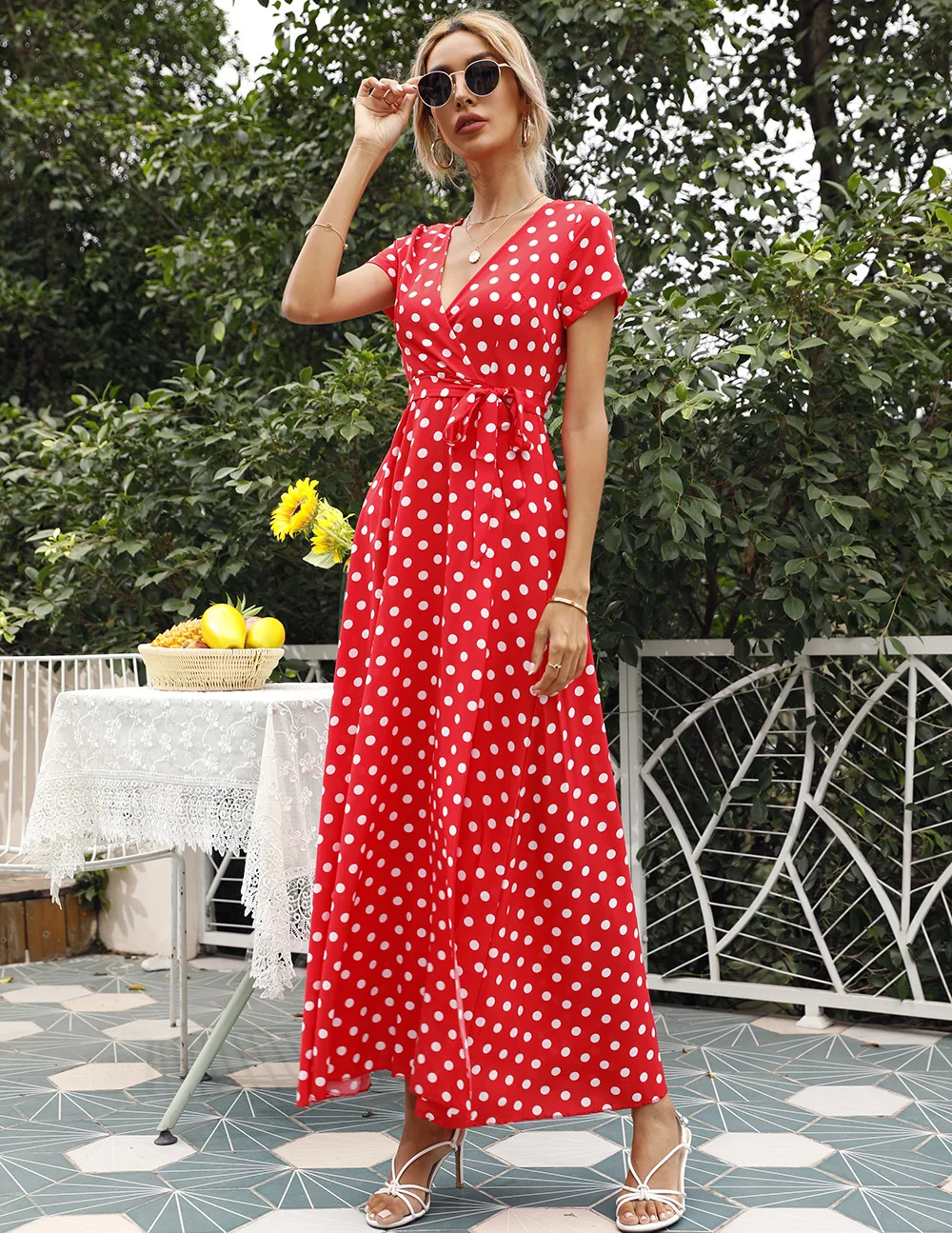 

Summer Dress waist-cinching short-sleeved polka-dot slit dress Sexy Dress