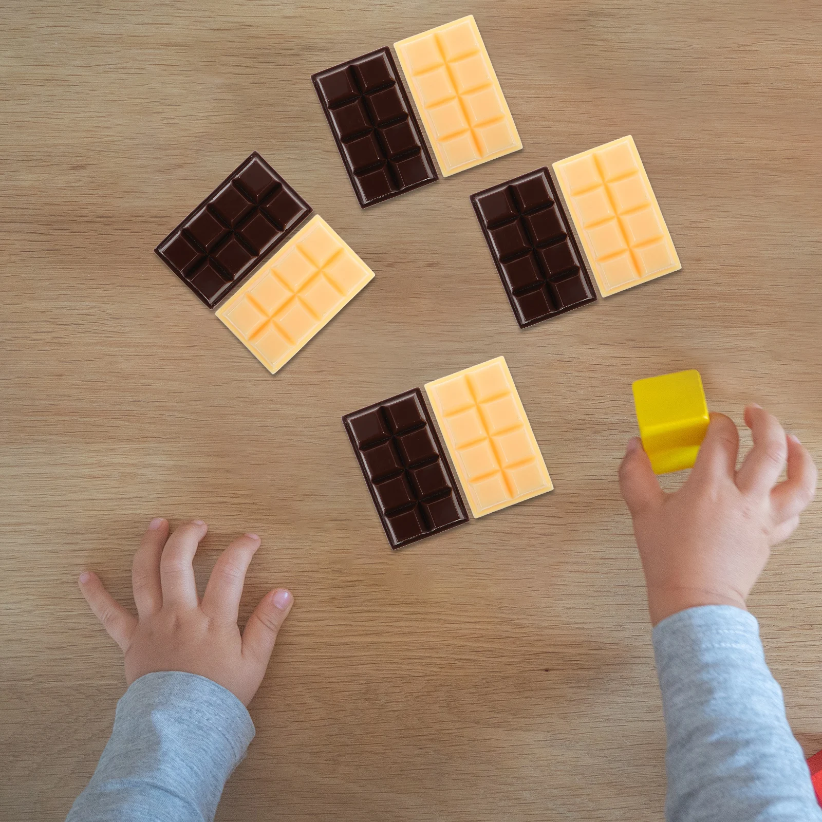 

8pcs Resin Simulated Chocolate Ornaments High Simulation Decorative Chocolate Fake Food Montessori Educational Toys Party