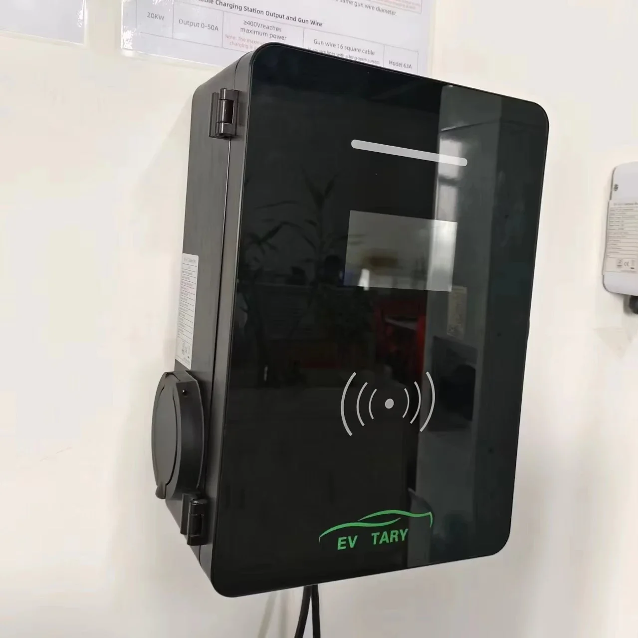 

AC EV Charger Station with App OCPP&4G 14KW 22KW 44KW Wall Mounted Electric Car Charger with Double Sockets