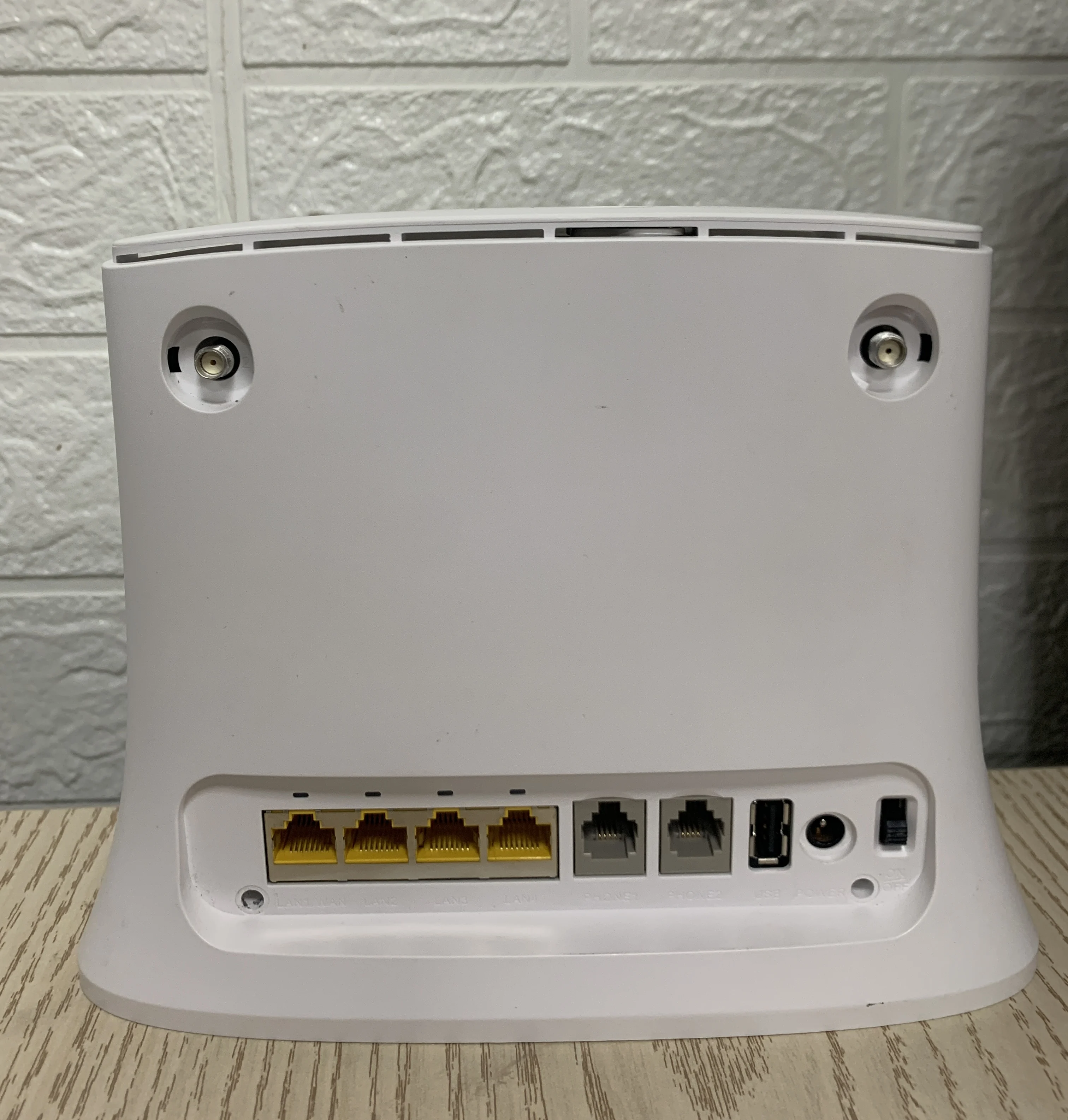 ZEARTS MF283V فتح جهاز التوجيه 4G LTE بوابة لاسلكية LTE راوتر مع 802.11 b/g/n 2x2 LAN لاسلكي