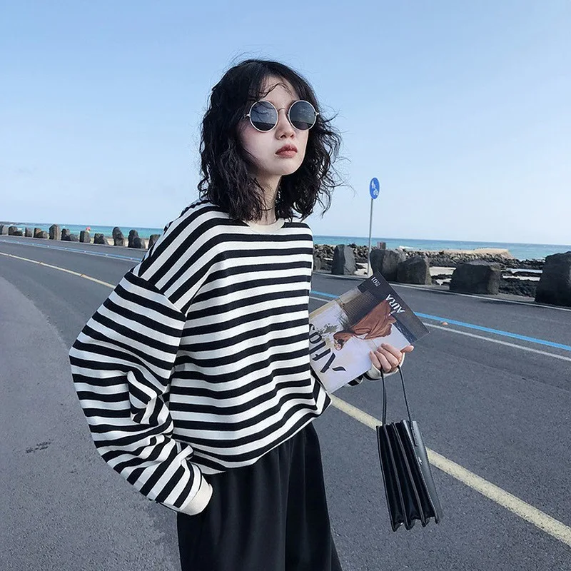 

Women Gothic Stripe Cotton Hoodie Tops Basic Black White Striped Oversized Kpop Thin Loose Long-Sleeve Pullovers T Shirt Femme