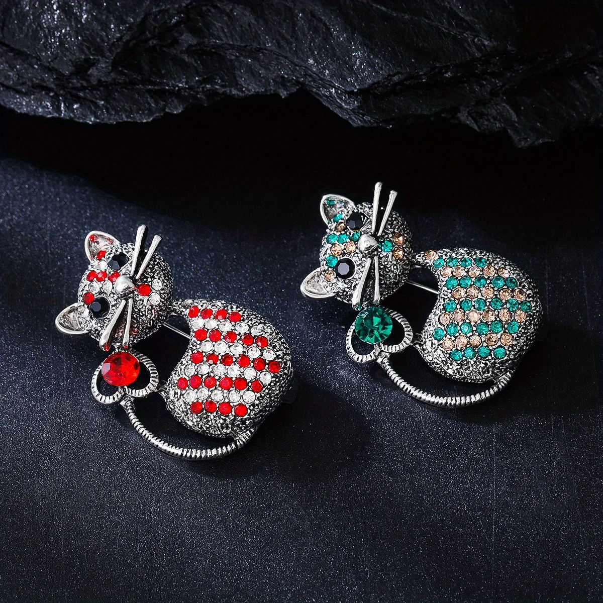 Vintage Frauen Männer Exquisite Kristall Kätzchen Abzeichen Pin Mode Elegante Dame Katze Brosche Zubehör