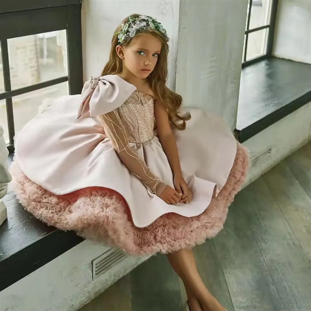 

Customized Luxury Flower Girl Wedding Dress Satin Sequins One Shoulder with Bow Puffy Kids Birthday First Communion Ball Gown
