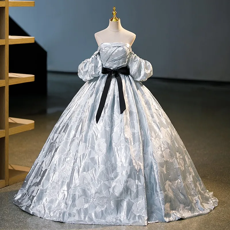 Vestidos de quinceañera sin tirantes clásicos, vestidos de baile de princesa de lujo simples con cinturón negro, manga desmontable, vestido de graduación hinchado