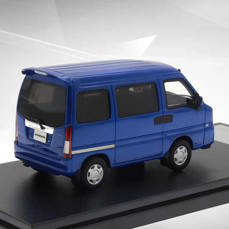 Modello in resina Auto Scala 1:43 SAMBAR VAN Dias (2011) Veicoli Alta Simulazione Modello di Auto Giocattoli Da Collezione Ornamenti Per I Ragazzi Regali