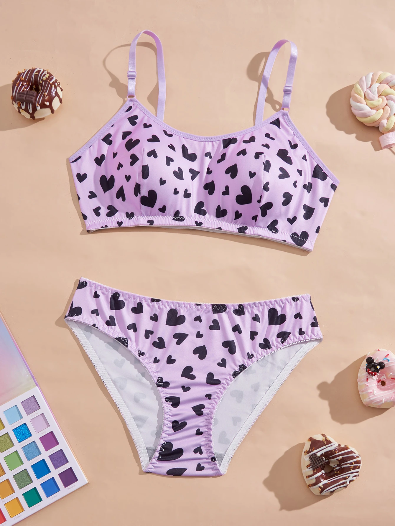 Conjunto de sujetador y bragas para adolescentes con estampado de corazones morados, sujetador sin aros y con relleno, bragas suaves y tirantes ajustables, lencería suave.
