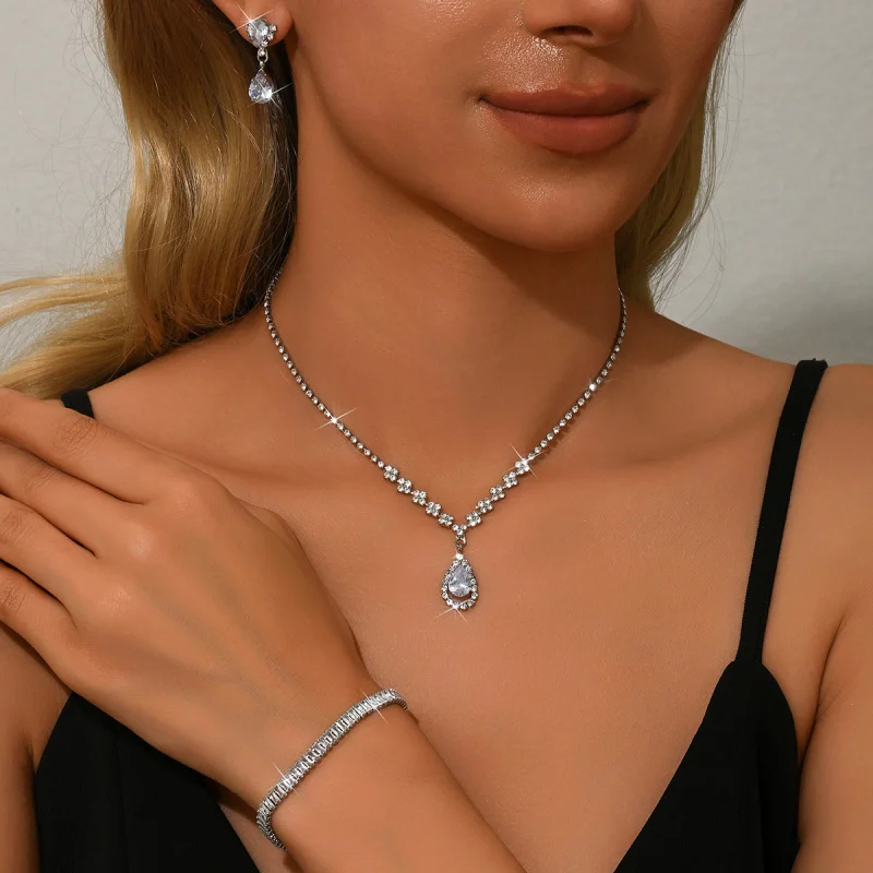 

Hot-Selling Sparkling Full Diamond Zircon Water Drop Necklace Earrings Bridal Wedding Jewelry Set Wholesale