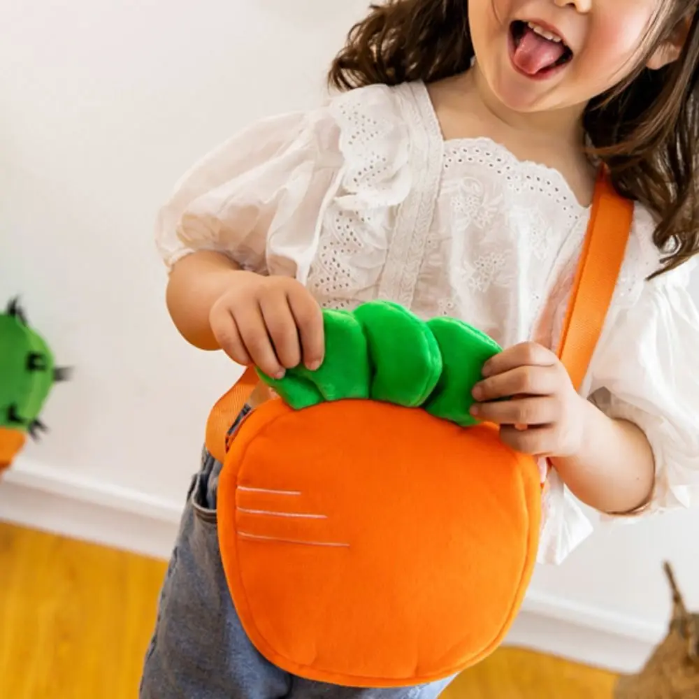 Simulation Carrot Carrot Plush Bag Cartoon Lovely Strawberry Doll Bag Strawberry Cute Fruit Plush Shoulder Bags Girl