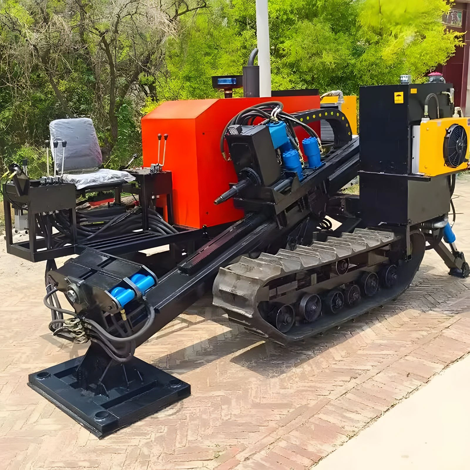 Custom Horizontal Directional Drilling Rig Crawler Underground Drill Rig with Auto-drill Functions Trenchless Drilling Machine