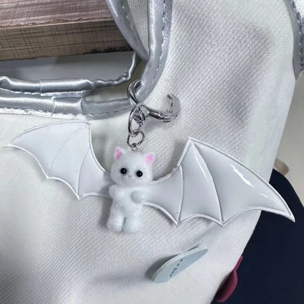 Creative Y2K Flocking Bear Keychain Cute Pile Coating Bat Bear Keyring Animal Mini Bag Pendant Backpack Decor