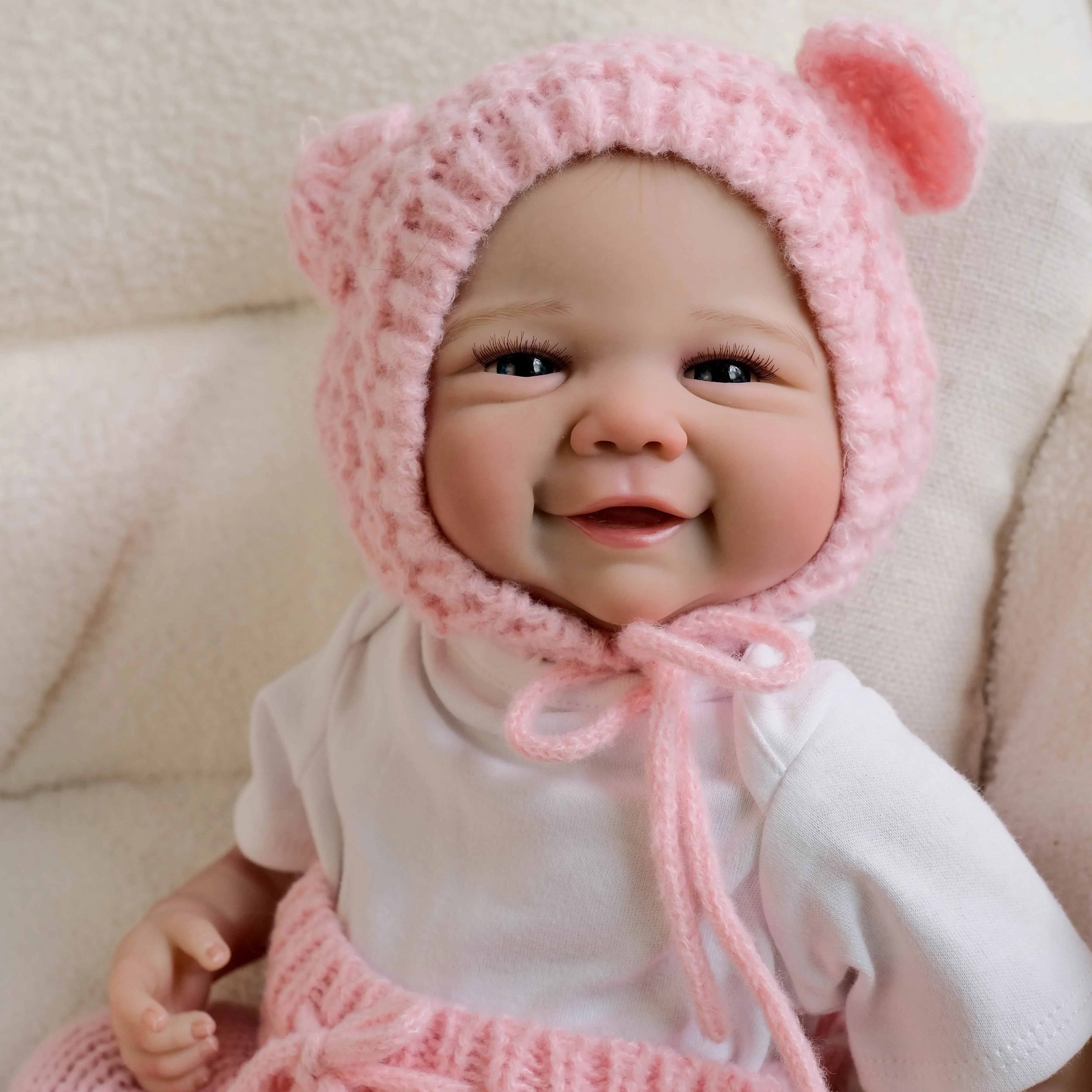 Muñeca realista realista de cuerpo completo Vivienne hecha a mano con piel 3D pintura de múltiples capas con pelo dibujado a mano regalo de alta calidad