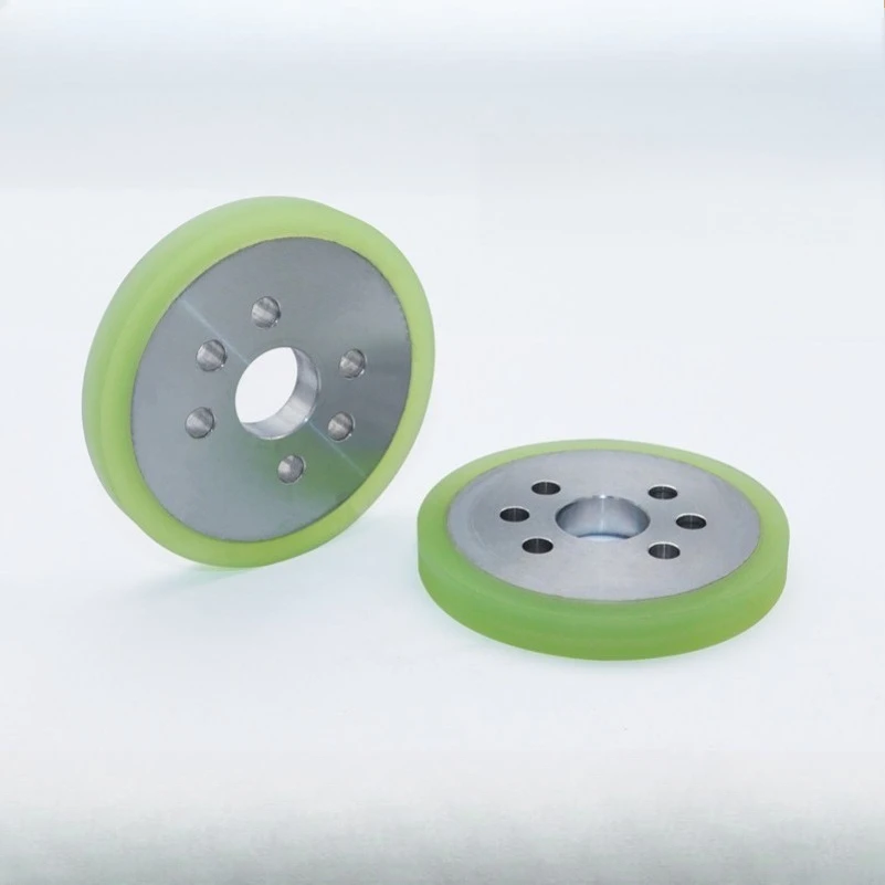 Six-hole Aluminum Core Stainless Steel Through-hole Roller Wear-resistant PU Polyurethane Rubber-coated Feeding Wheel