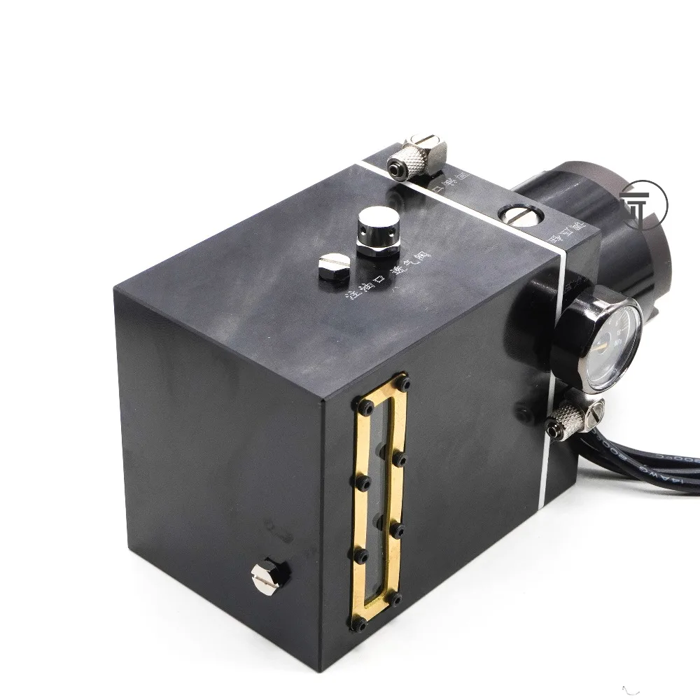 Bomba de aceite integrada hidráulica de Metal con tanque de aceite para camión Tamiya RC 1/14 SCANIA 770S VOLVO mercedes-benz ACTROS 3363 piezas de hombre