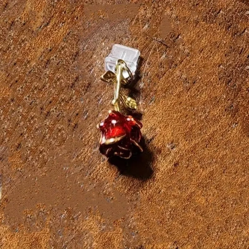 Red Rose stofdichte plug-acces - Phone Accessories Red recensie en prijs