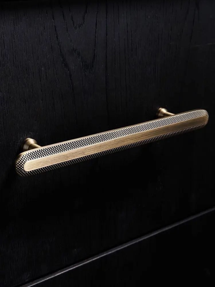 Knurled Gird Slid Brass Kitchen Cabinet Handles and Knobs Antique Bronze Wardrobe Pulls Cupboard Drawer Knob Furniture Hardware