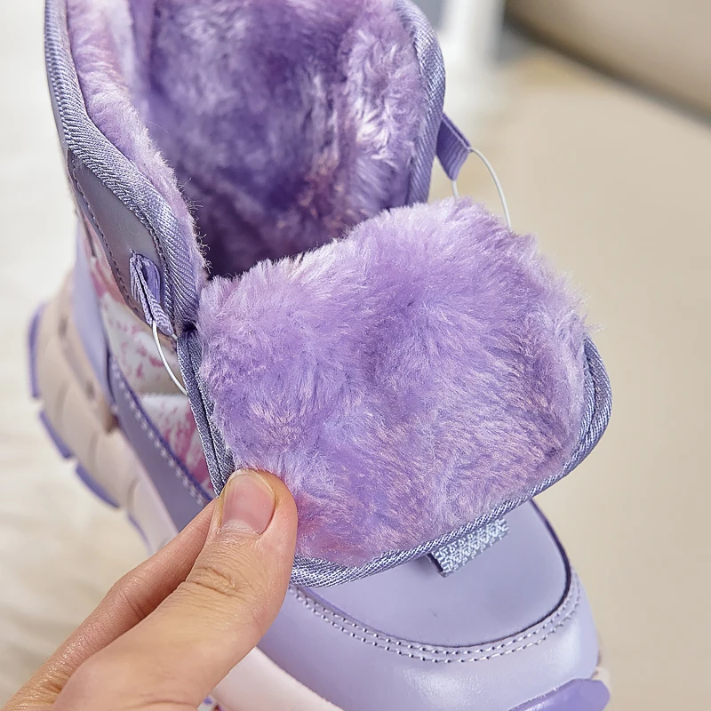 Stivali da neve invernali per bambini Fibbia rotante Stivaletti per bambini in peluche caldo per esterni Tendenza Scarpe alte in cotone viola per ragazze Ragazzi