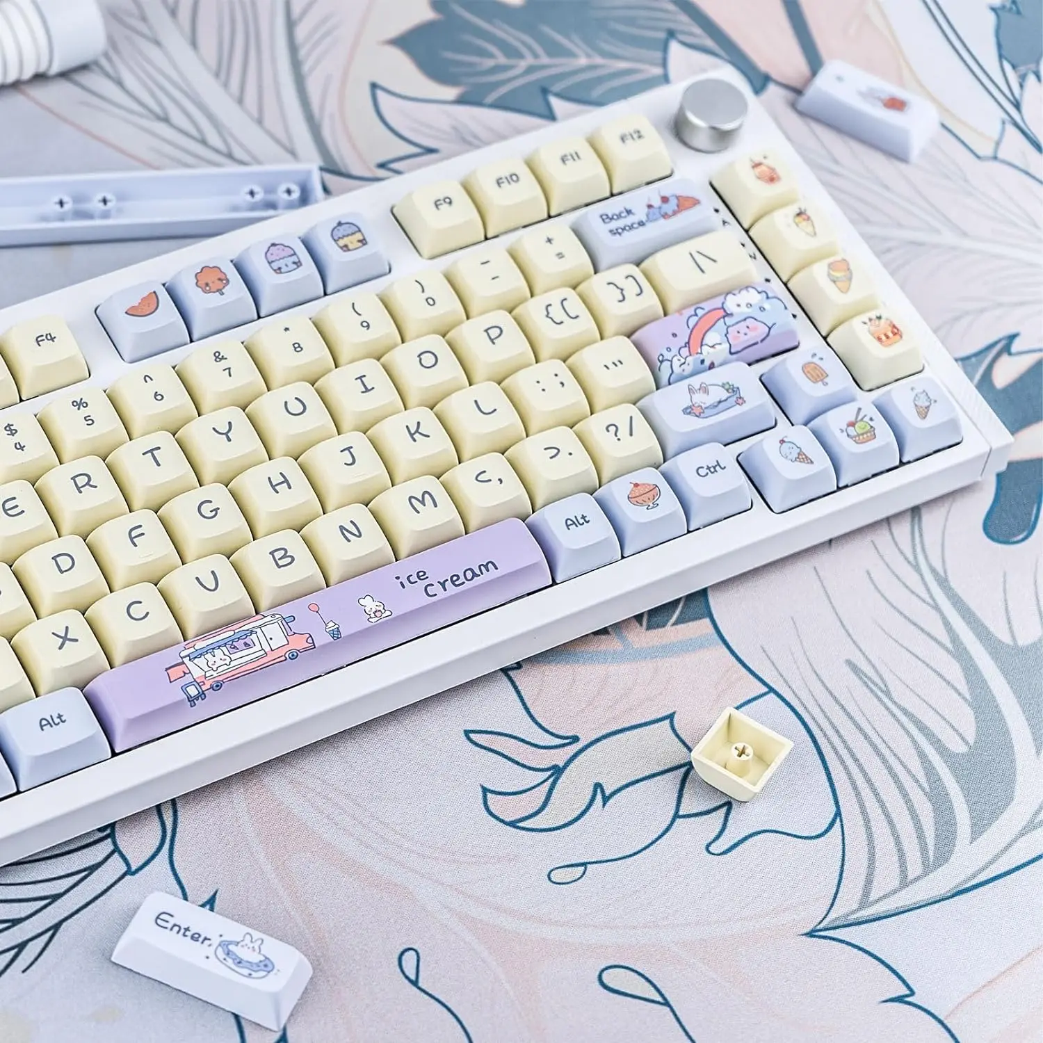 133 Keys Kawaii Keycaps Sets PBT XDA Profile Keycaps Dye-Sub Low Profile Keycaps 65 Percent Keycaps Cute Cream PBT Keycaps