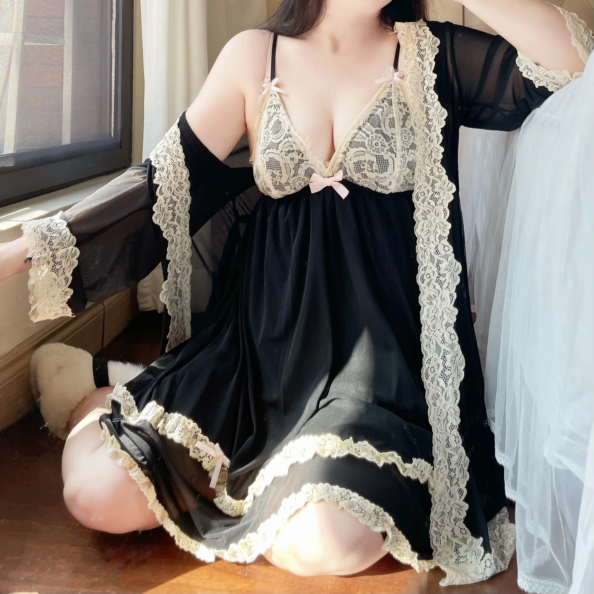 เสื้อคลุมลูกไม้และชุดราตรีชุดสตรีชุดนอนเซ็กซี่ชุดนอนขนาดบวกชุดสองชิ้น
