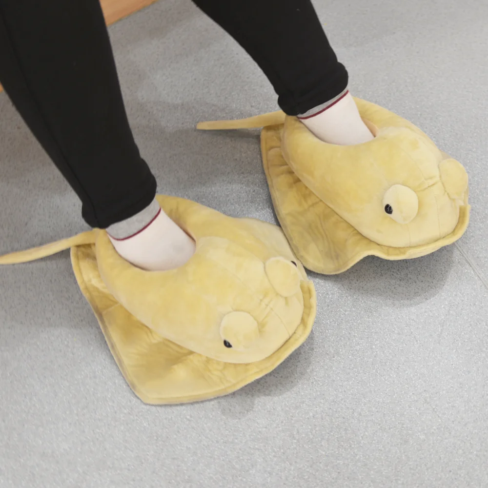 Stingray الأسماك نعال قماش لطيف الكرتون مانتا راي الدافئة لينة محشوة أحذية النساء الرجال شبشب منزل هدايا عيد الميلاد عيد الميلاد